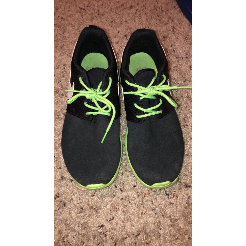 Nike Roshe Runs | Lime Green/Black